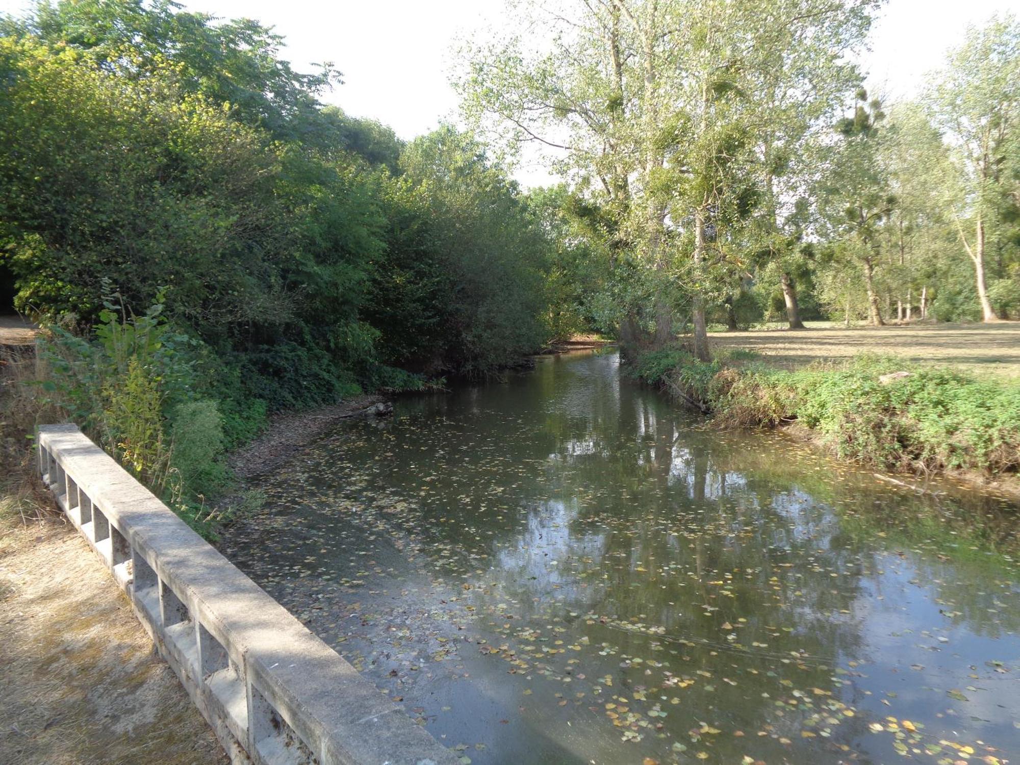 Au Fil De L'Eau Villa Le Boupere Ngoại thất bức ảnh