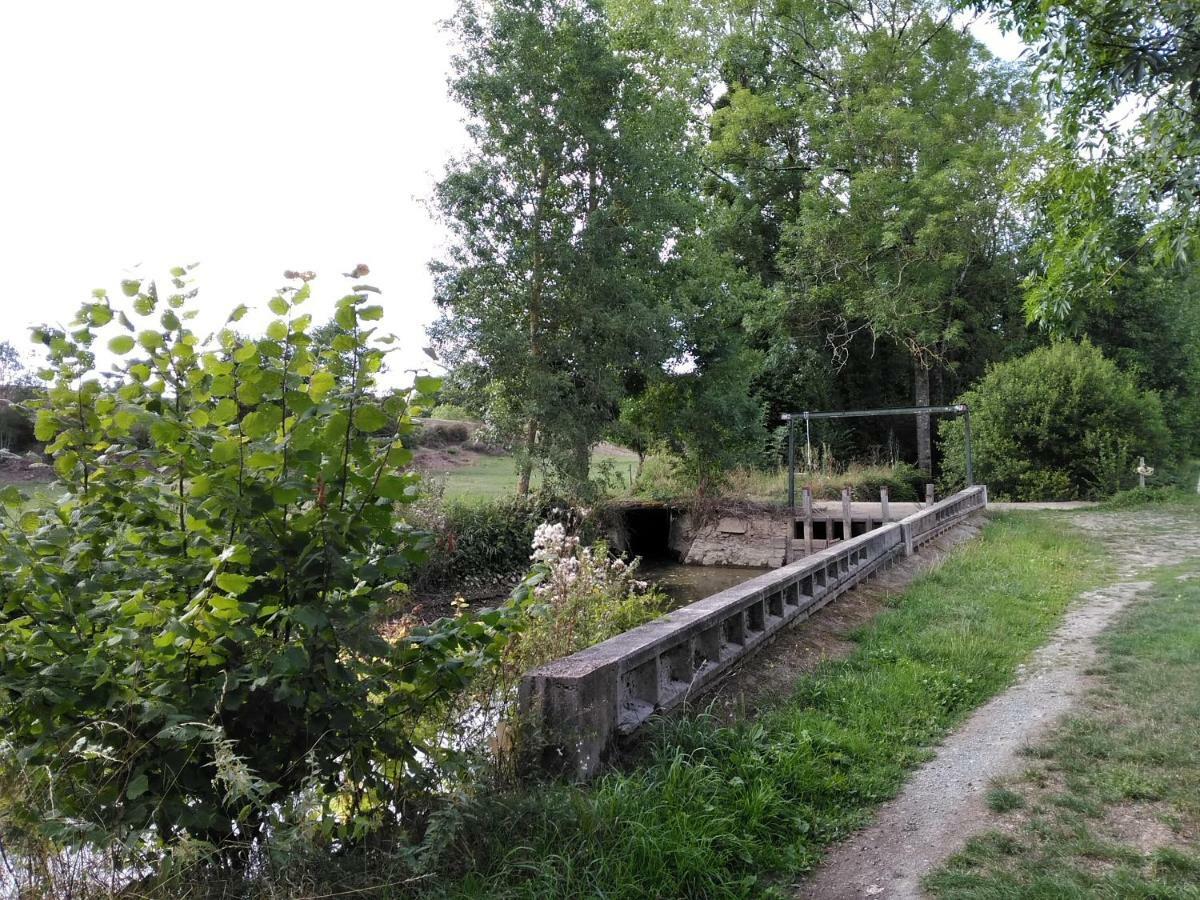 Au Fil De L'Eau Villa Le Boupere Ngoại thất bức ảnh